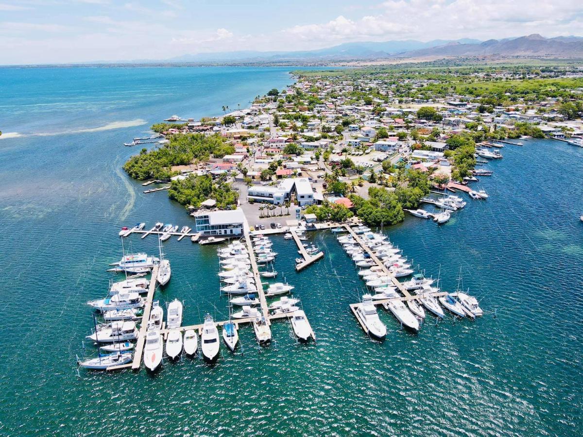 Hotel Marina De Salinas Exterior foto